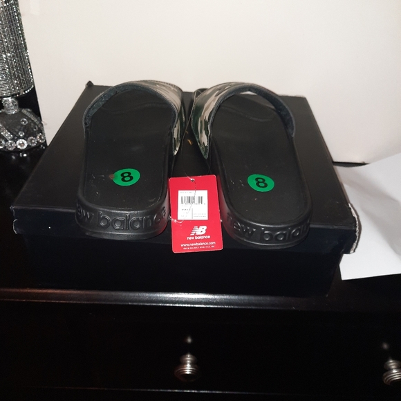 Woman  slippers - Picture 3 of 3